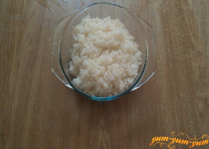 Варим рис для оладьев из печени