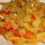 Готовое классическое овощное рагу с болгарским перцем и кабачком