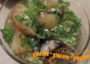 Рецепт скумбрии в горшочке с картофелем