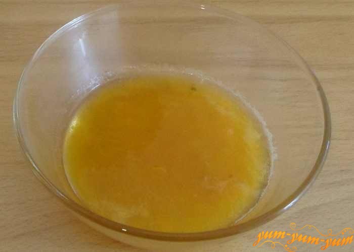 Переложить горячий мармелад в стеклянную посуду