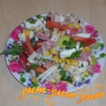 Как приготовить салат с сыром и кукурузой