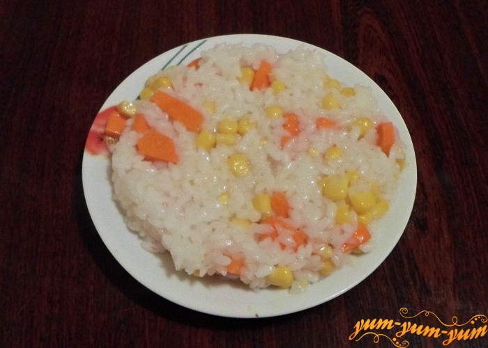 Рис с кукурузой можно подавать к столу