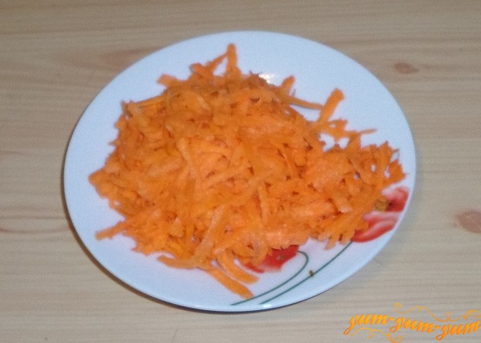 Морковь натереть на терке 